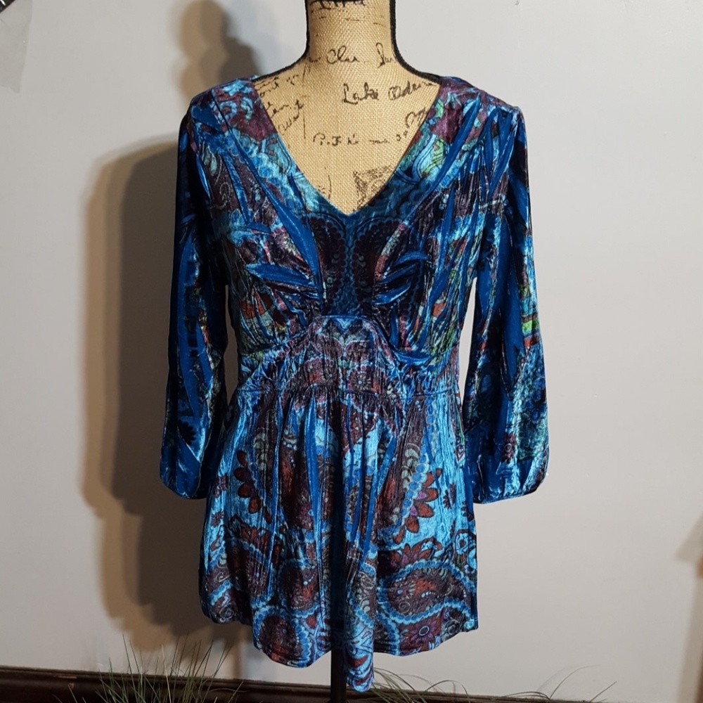 Crush Velvet Top